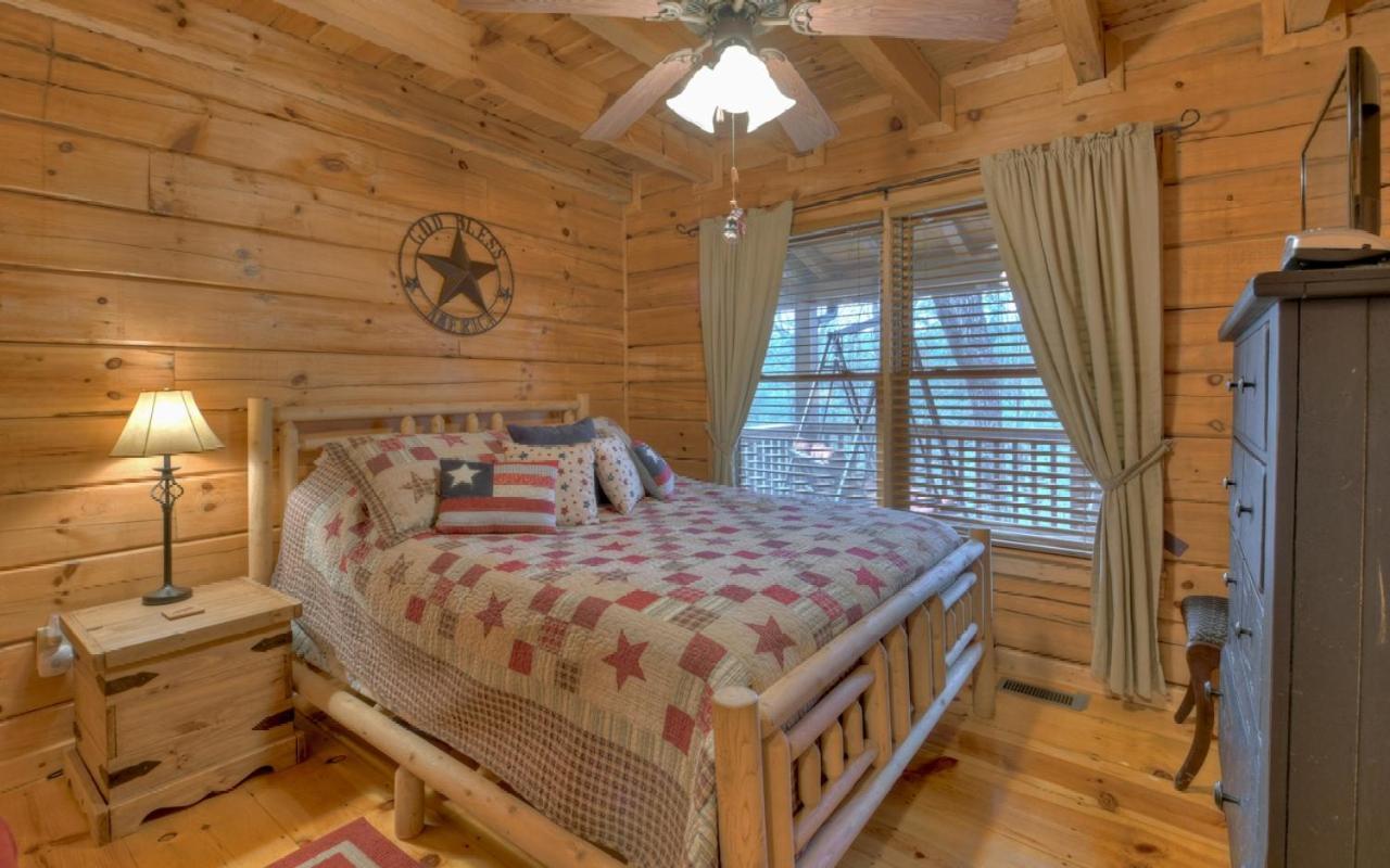 Golden Eagle Ga Cabin - Hot Tub, Firepit & Fast Wifi ブルーリッジ山脈 エクステリア 写真