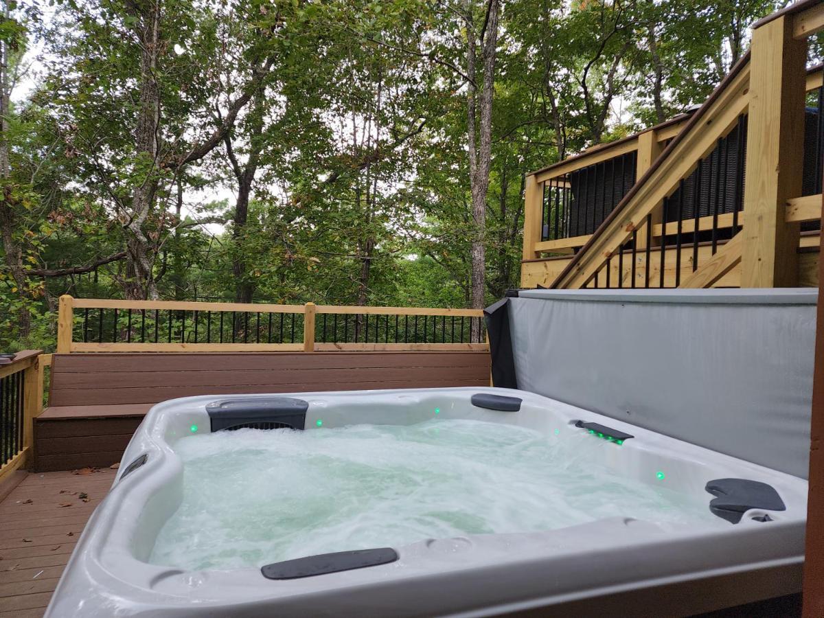 Golden Eagle Ga Cabin - Hot Tub, Firepit & Fast Wifi ブルーリッジ山脈 エクステリア 写真