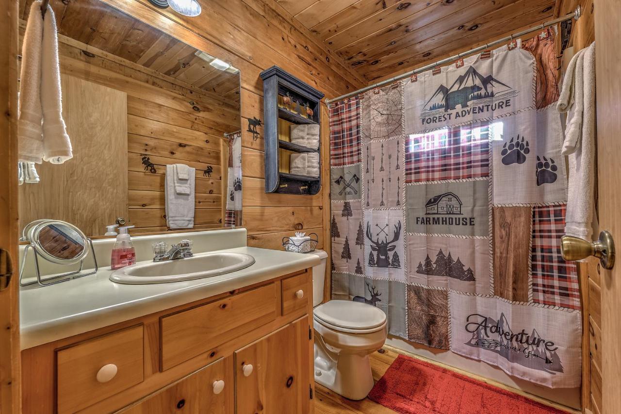 Golden Eagle Ga Cabin - Hot Tub, Firepit & Fast Wifi ブルーリッジ山脈 エクステリア 写真