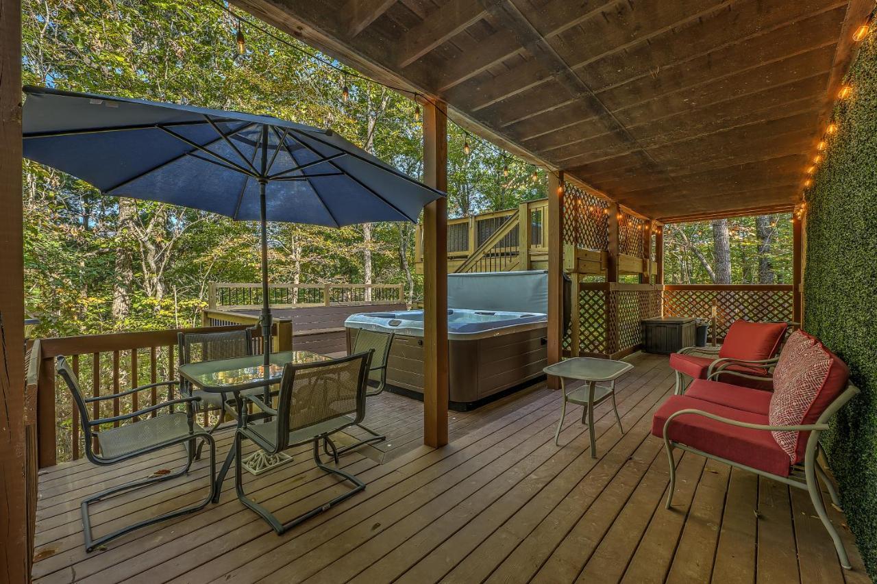 Golden Eagle Ga Cabin - Hot Tub, Firepit & Fast Wifi ブルーリッジ山脈 エクステリア 写真